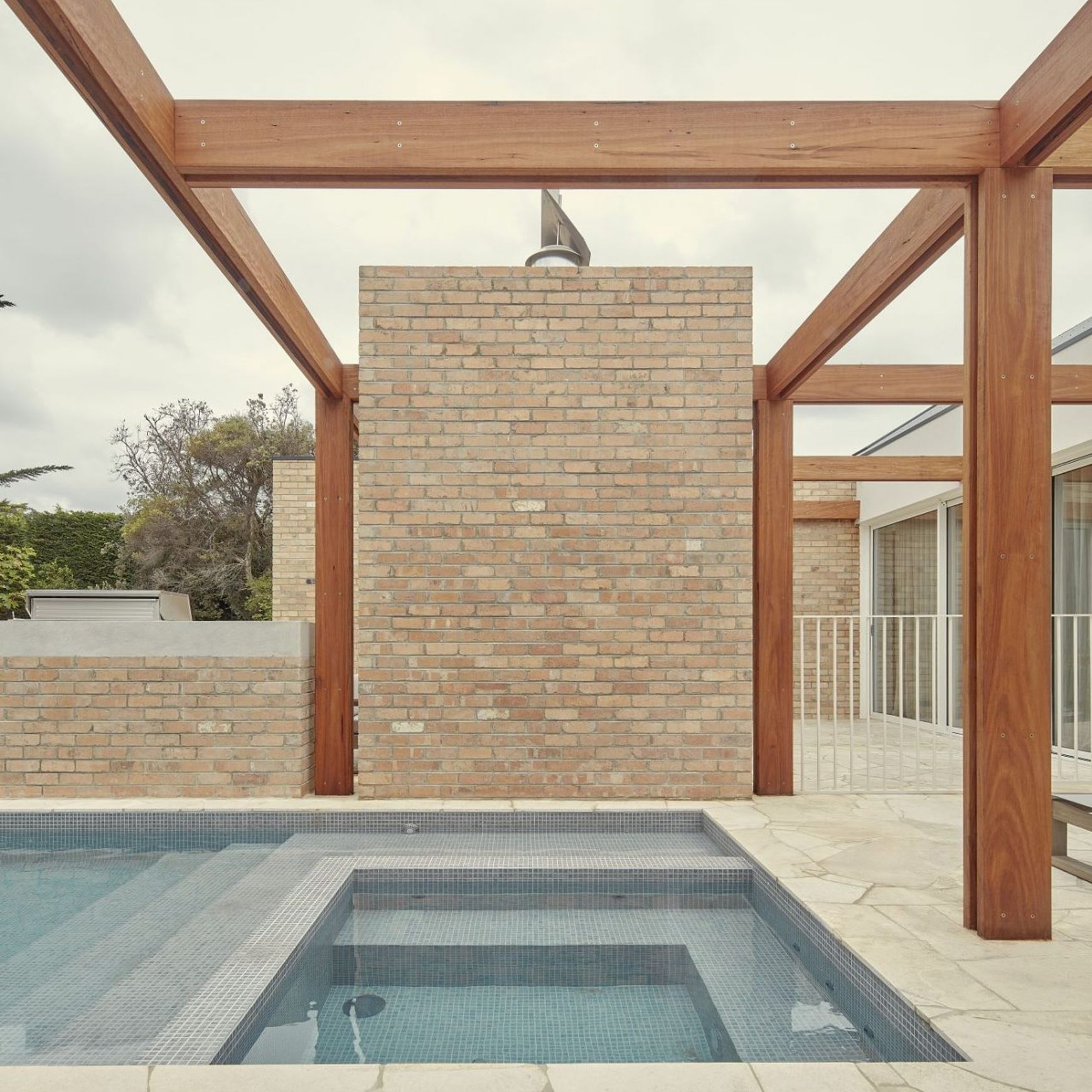 Premium Bluestone Crazy Paving