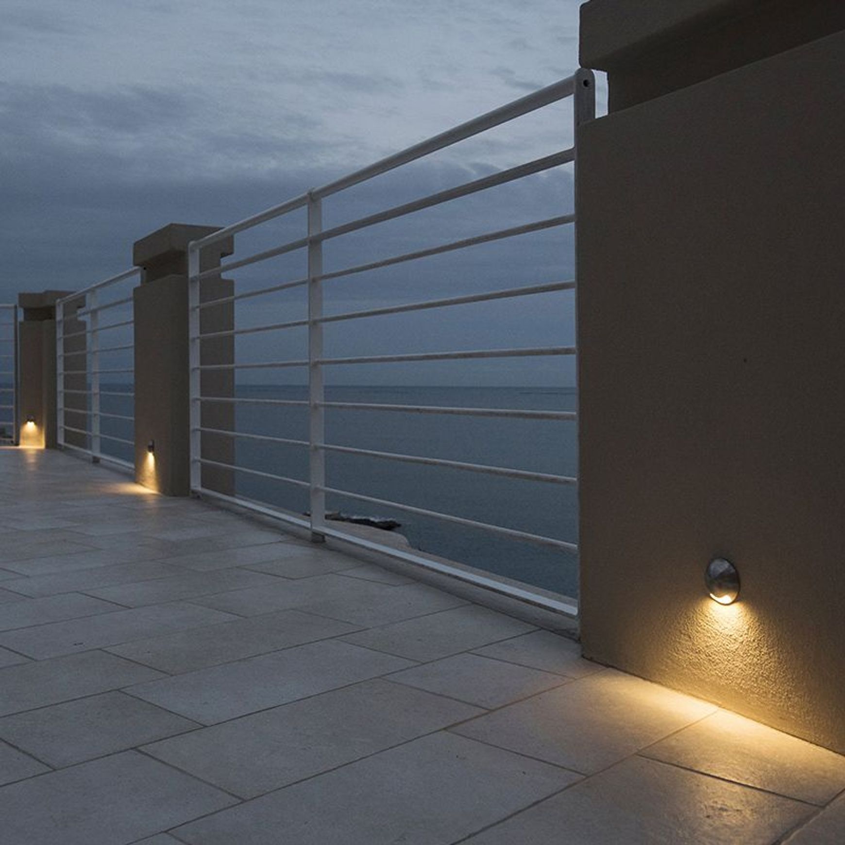 Beam 2.0 Outdoor Step Light