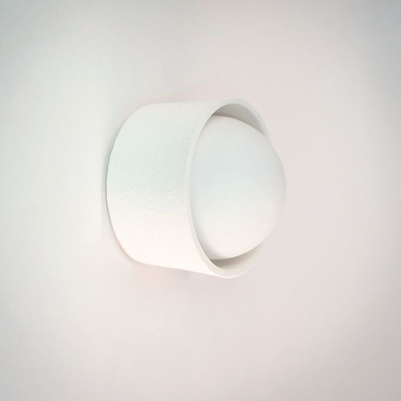 Bianca Porcelain Wall Light