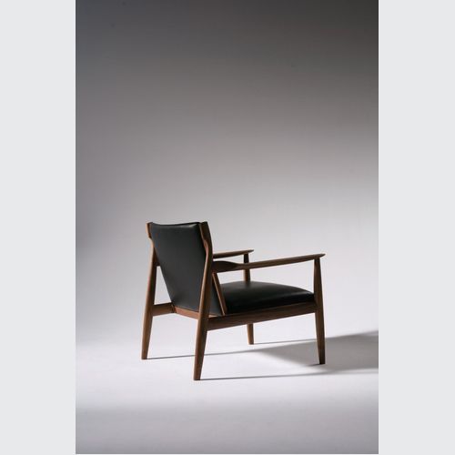 Claude Easy Chair by Ritzwell
