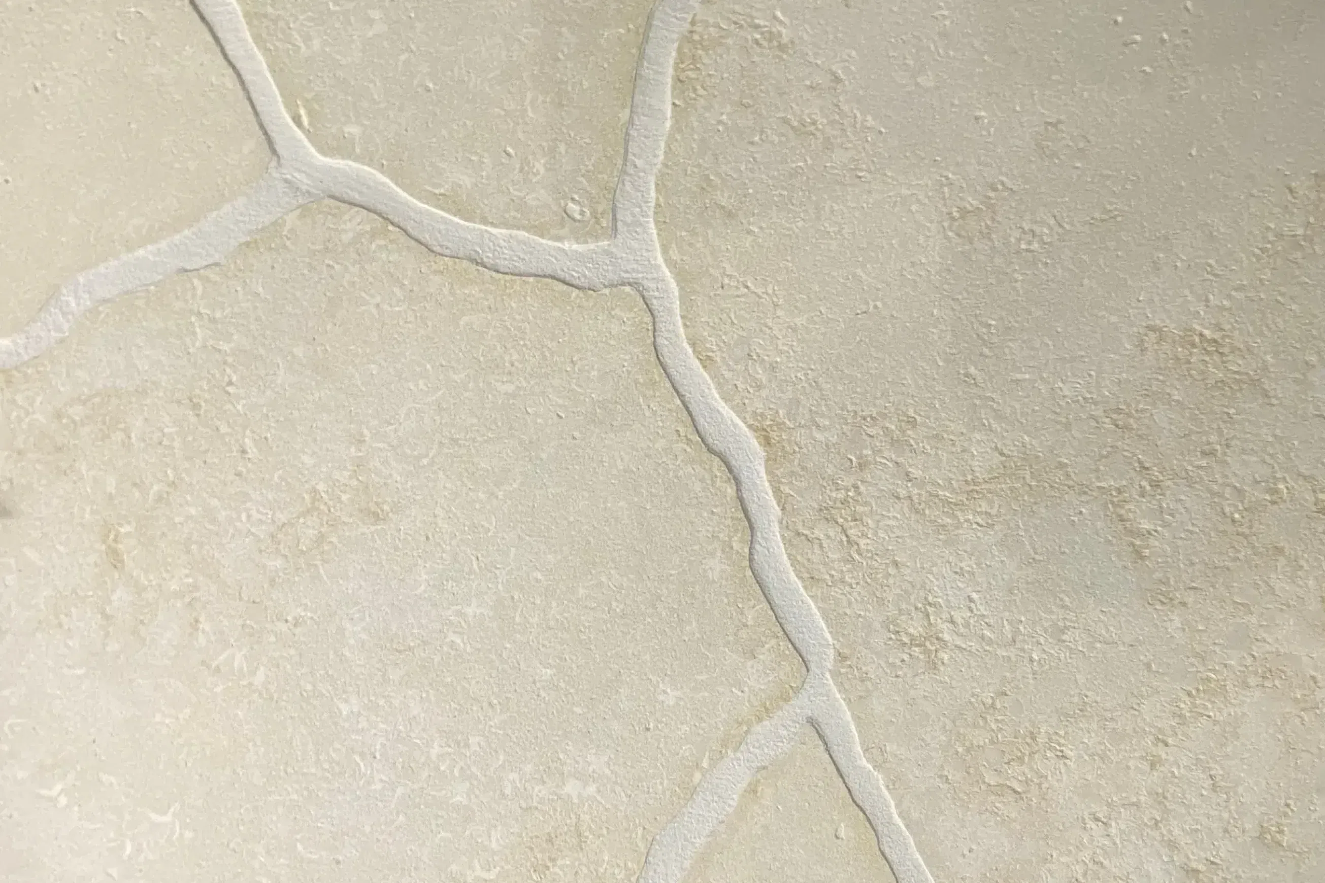 Crema Novelda Sandblasted Limestone Crazy Paving