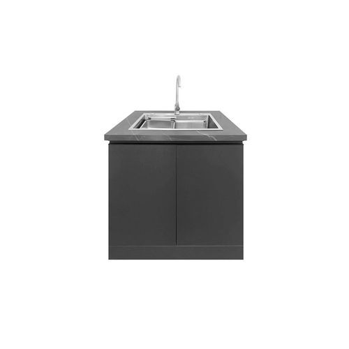 Capricom Outdoor kitchen