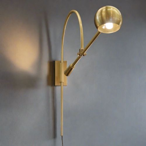 Counterweight Wall Light