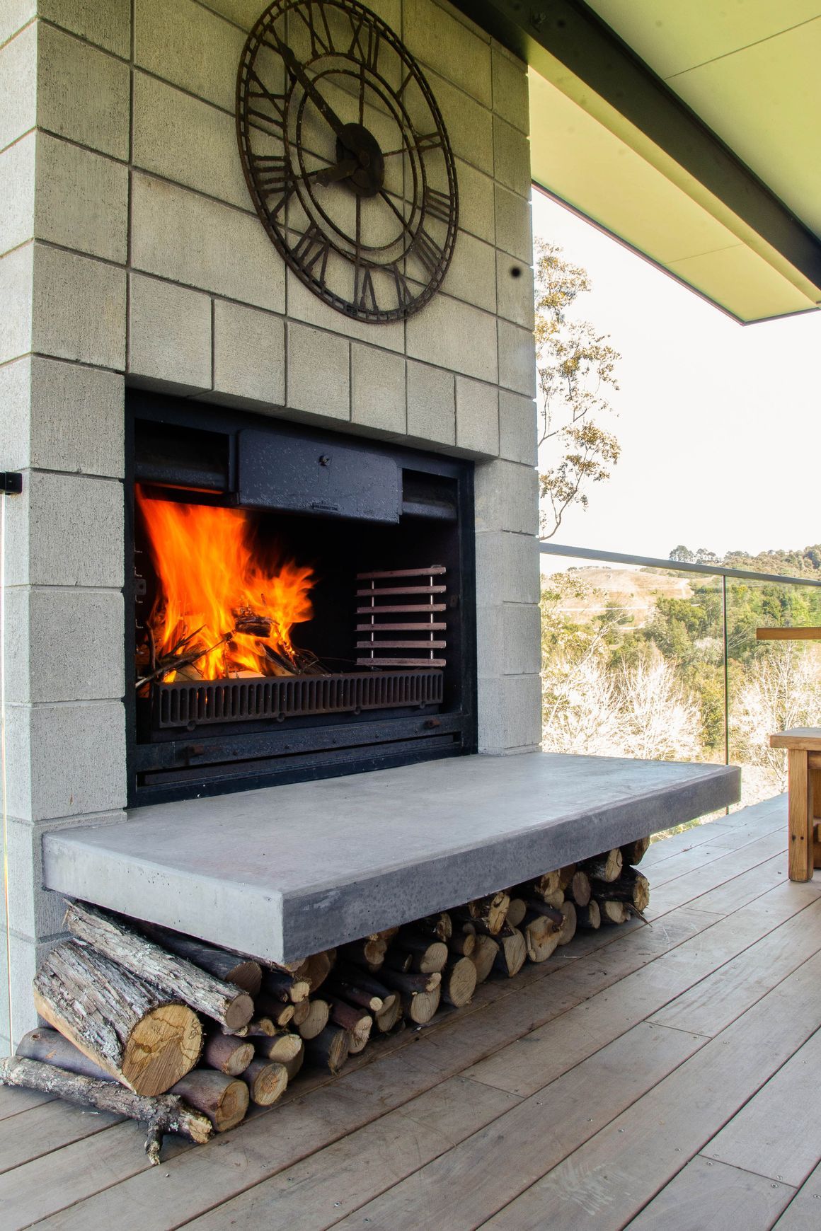 Warmington | Nouveau Outdoor Wood Pizzeria