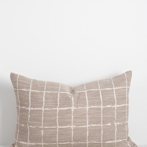 Baya Johnson Lumbar Cushion - Taupe