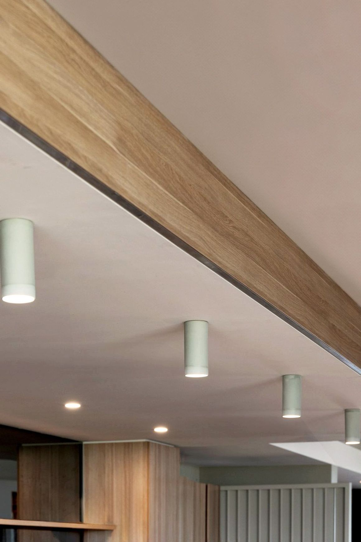Dusked Eos - Ceiling