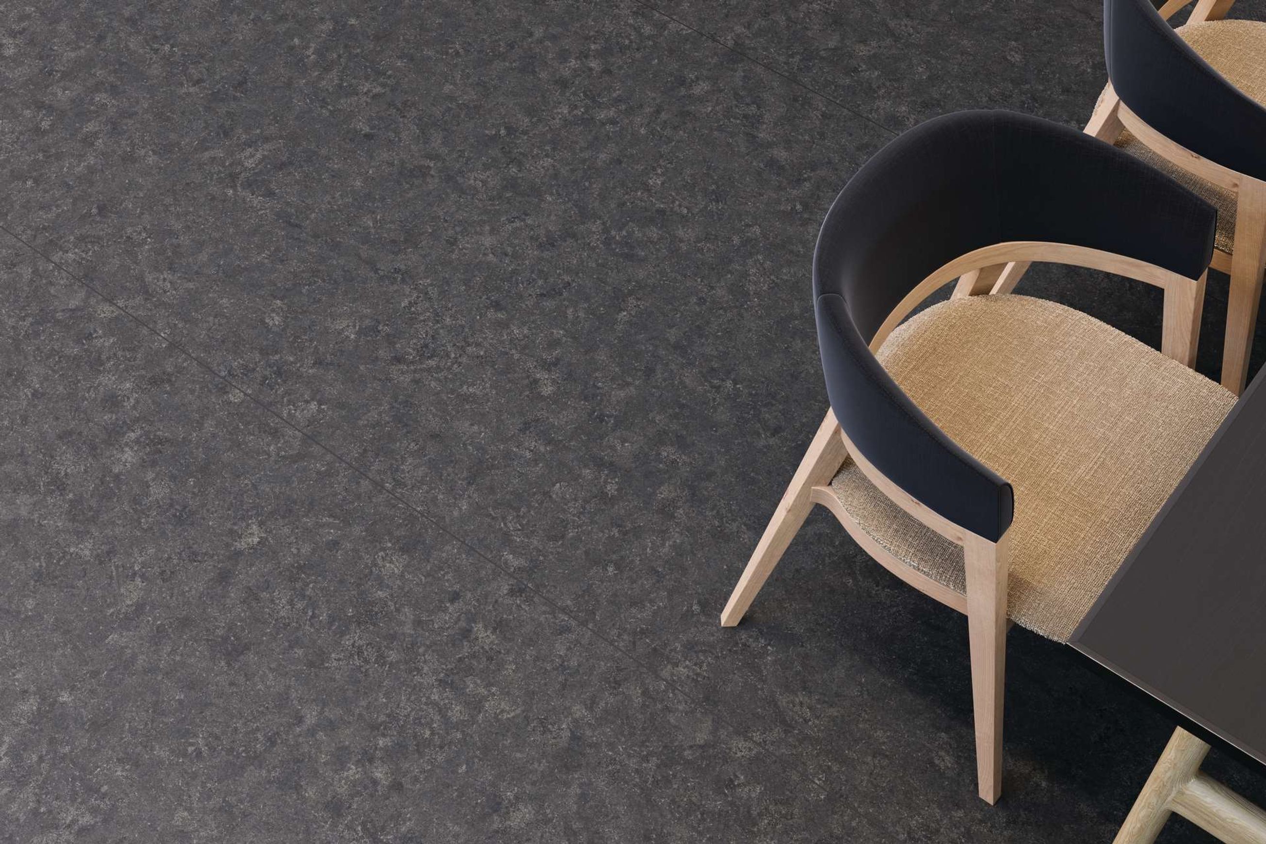 Altro Illustra™ - R10 Safety Flooring