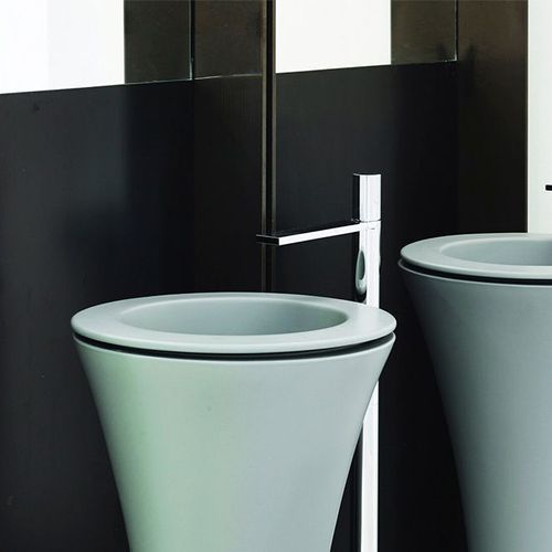 Enjoy e Amedeo Washbasins by cielo