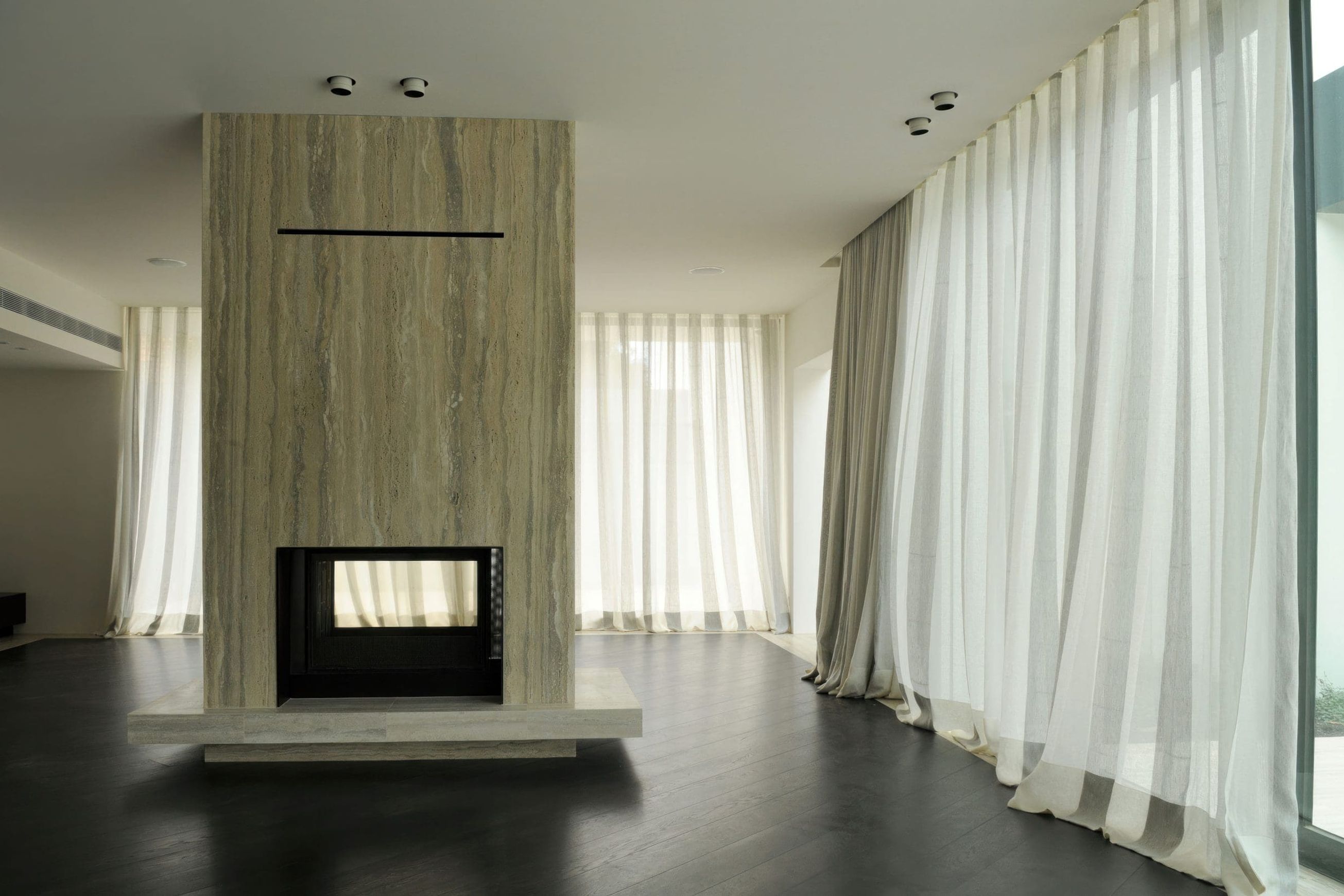 Florence Vein Cut Travertine Benchtop