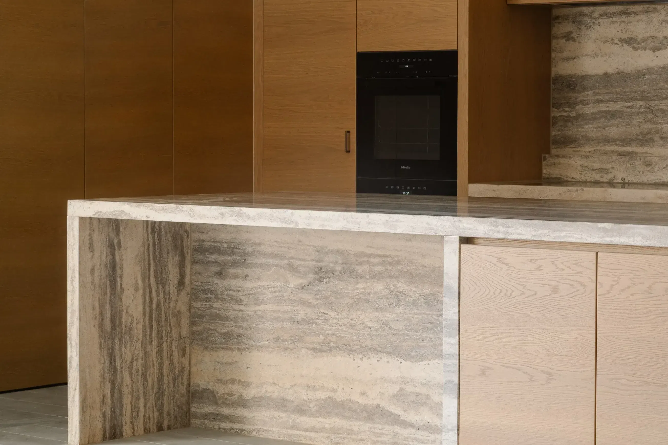 Florence Vein Cut Travertine Benchtop