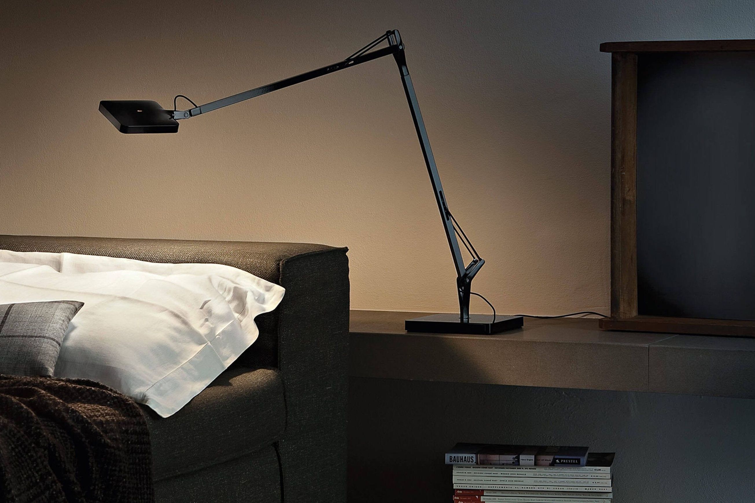 Kelvin LED Table Lamp