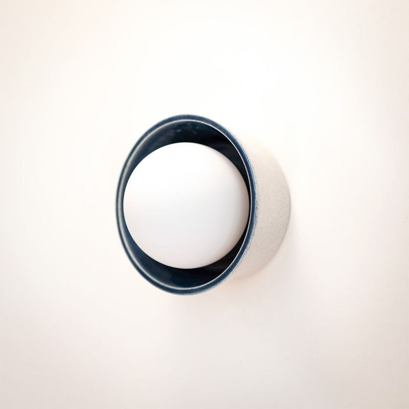 Petra Ceramic Wall Light