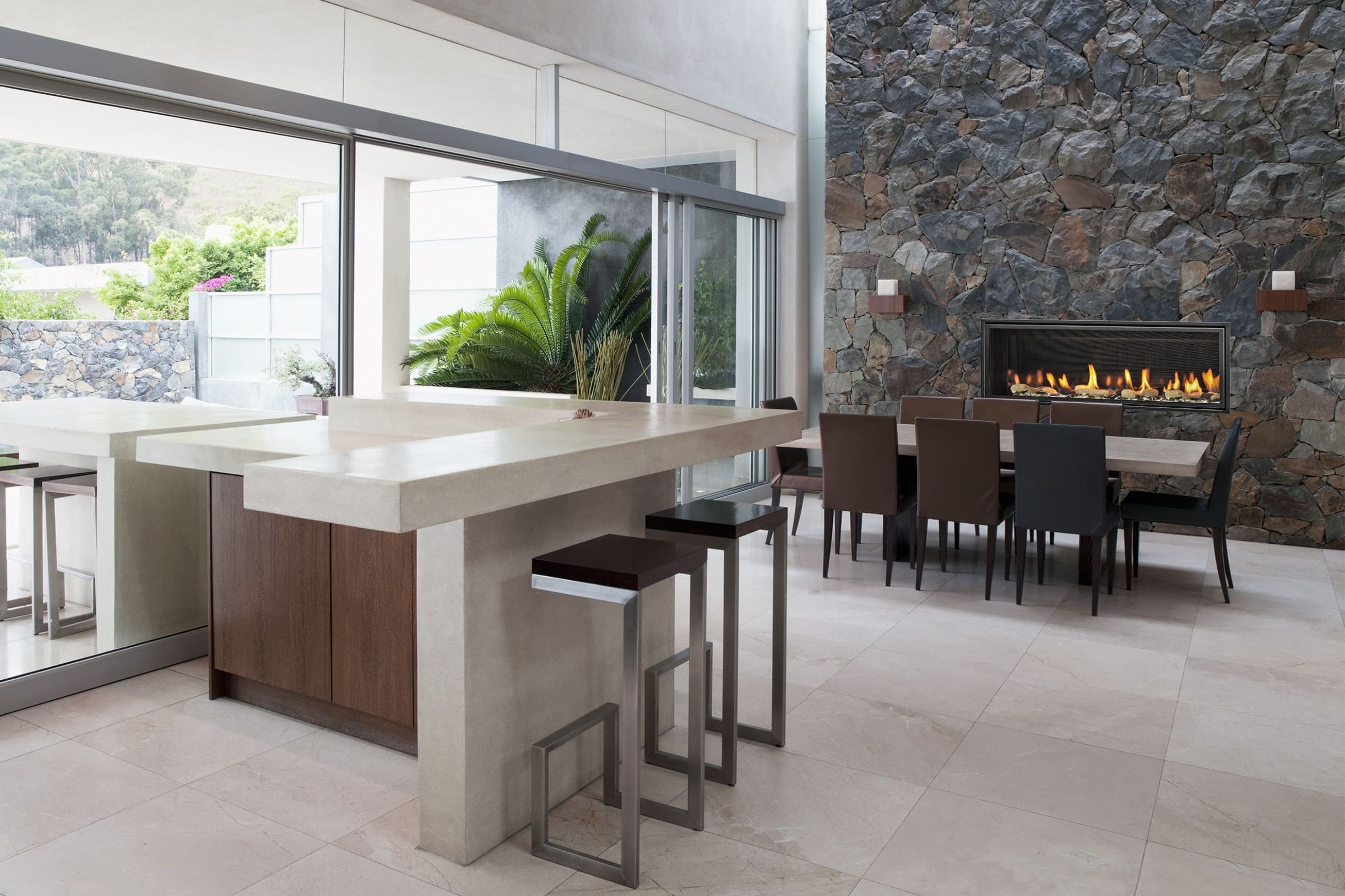 Mezzo Balanced Flue Fireplace