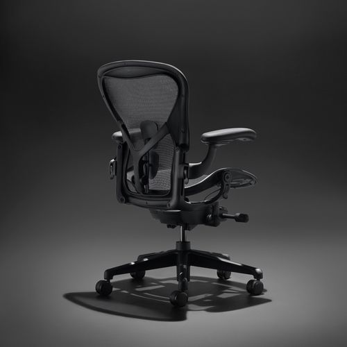 Aeron Onyx