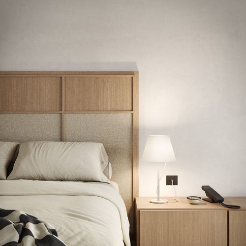 Hover table lamp