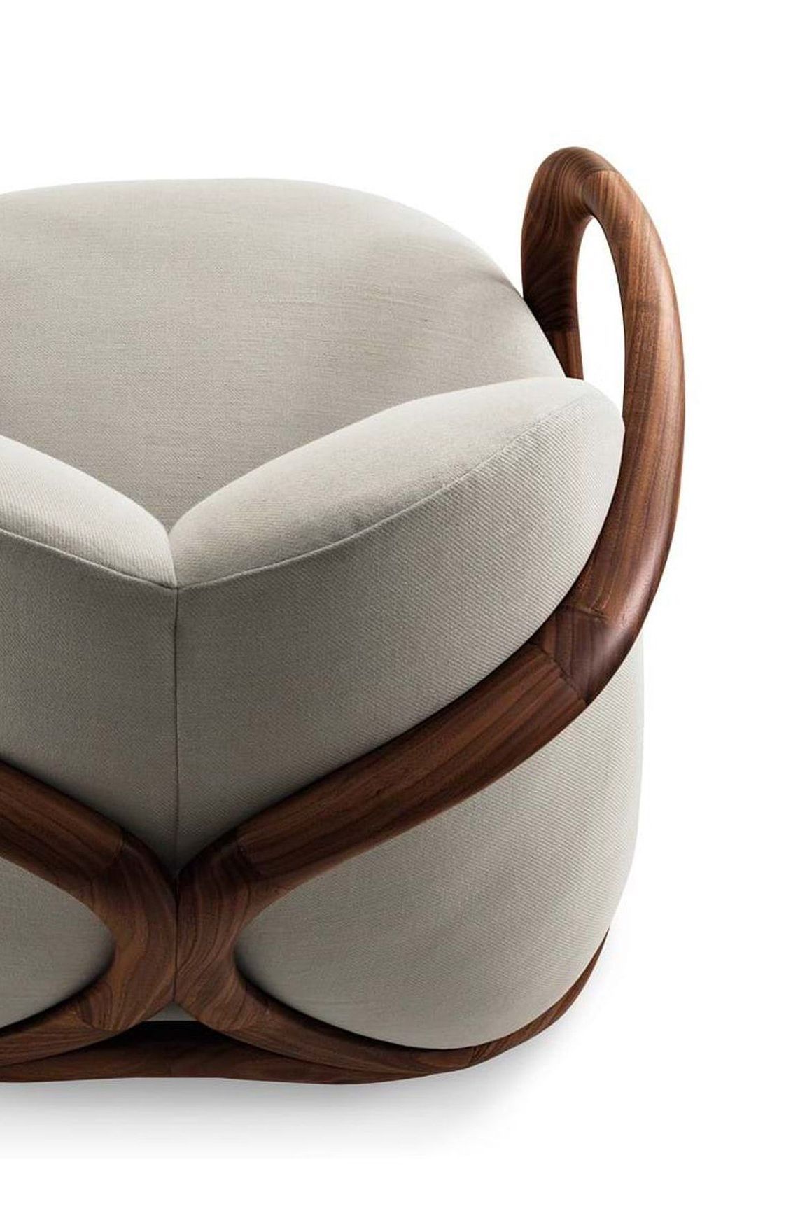 Hug Armchair by Rosella Pugliatti