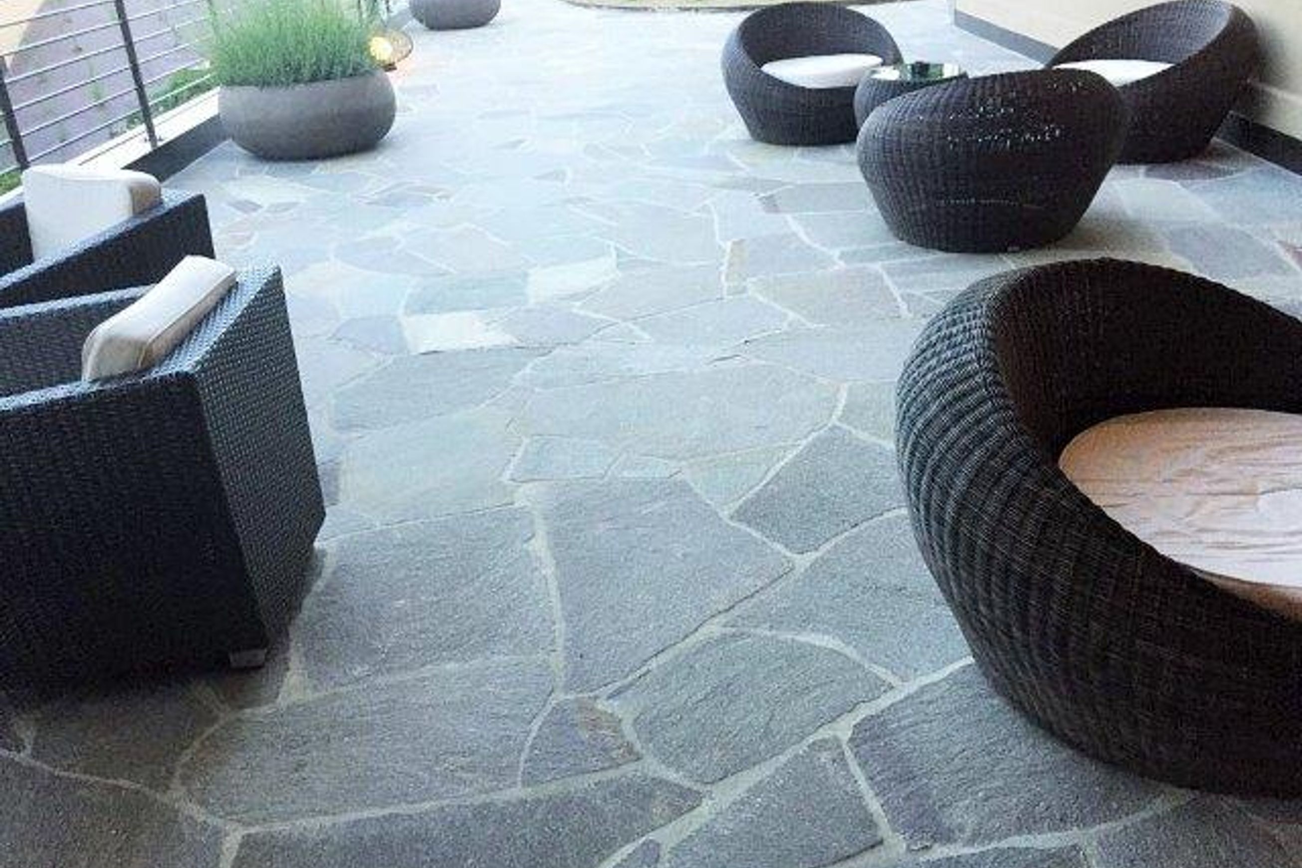 Italian Porphyry Crazy Paving