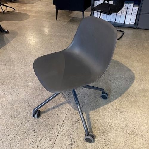 Muuto Fibre Swivel