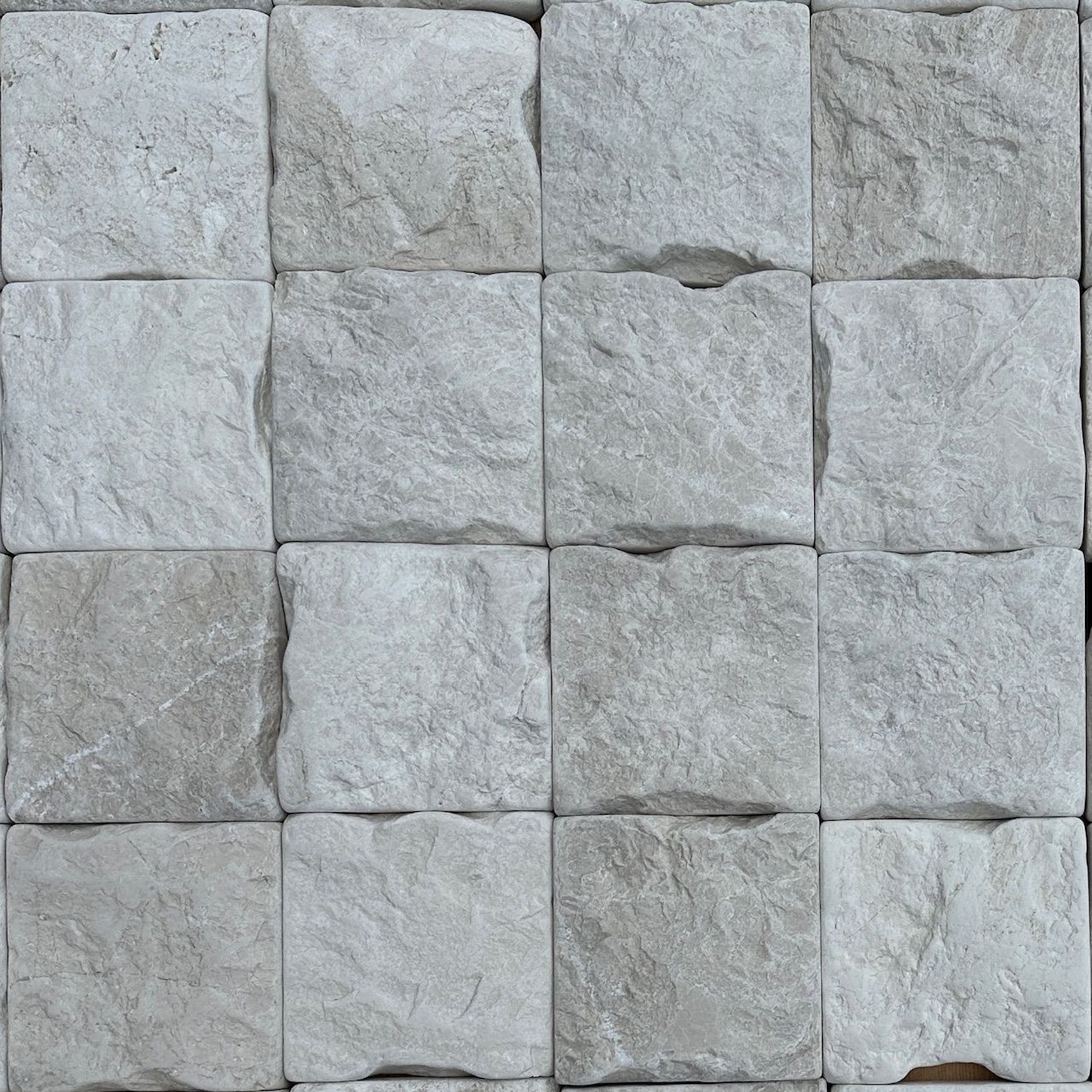 Papillon Split Limestone Cobblestones