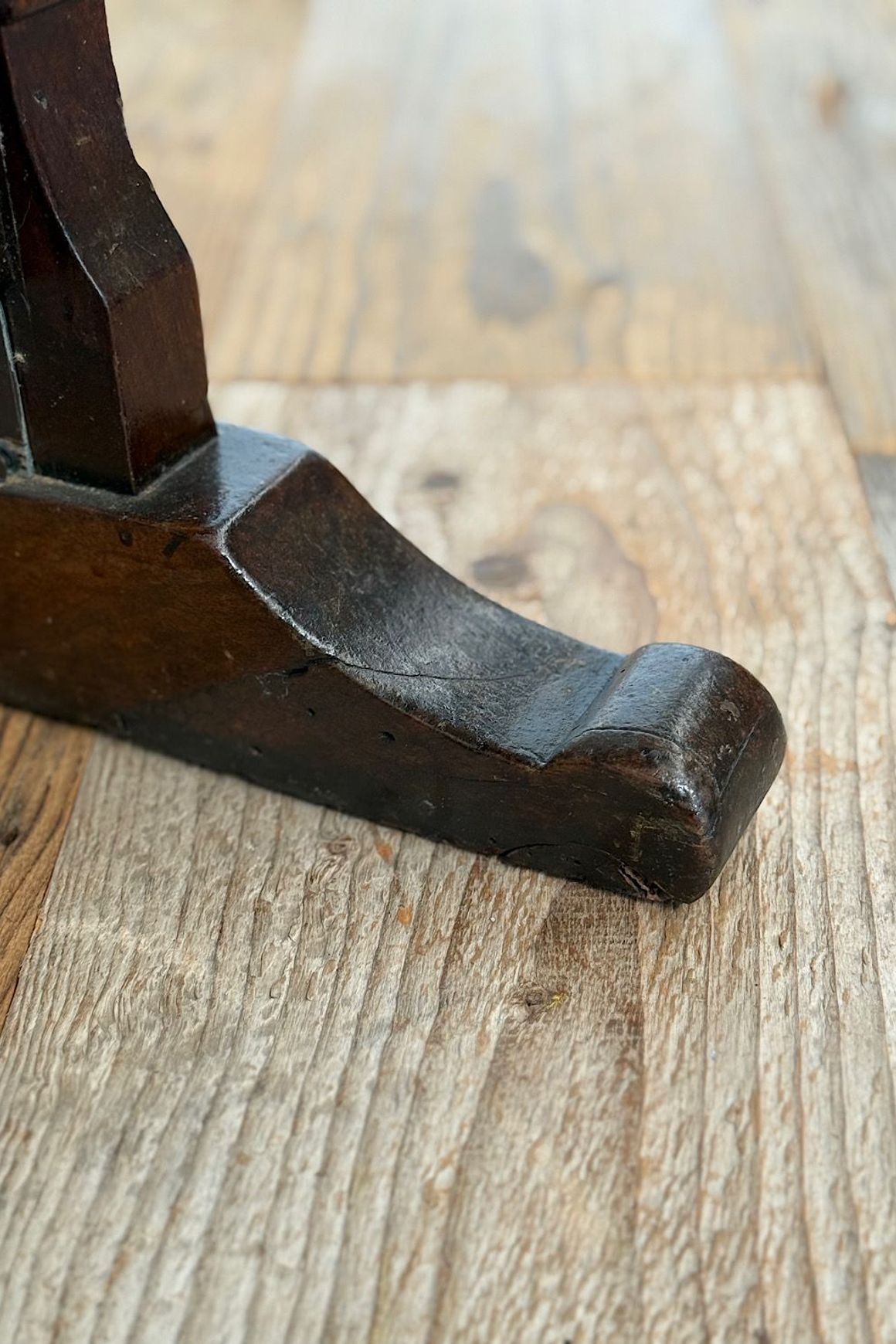 French Walnut Wine Harvest Table