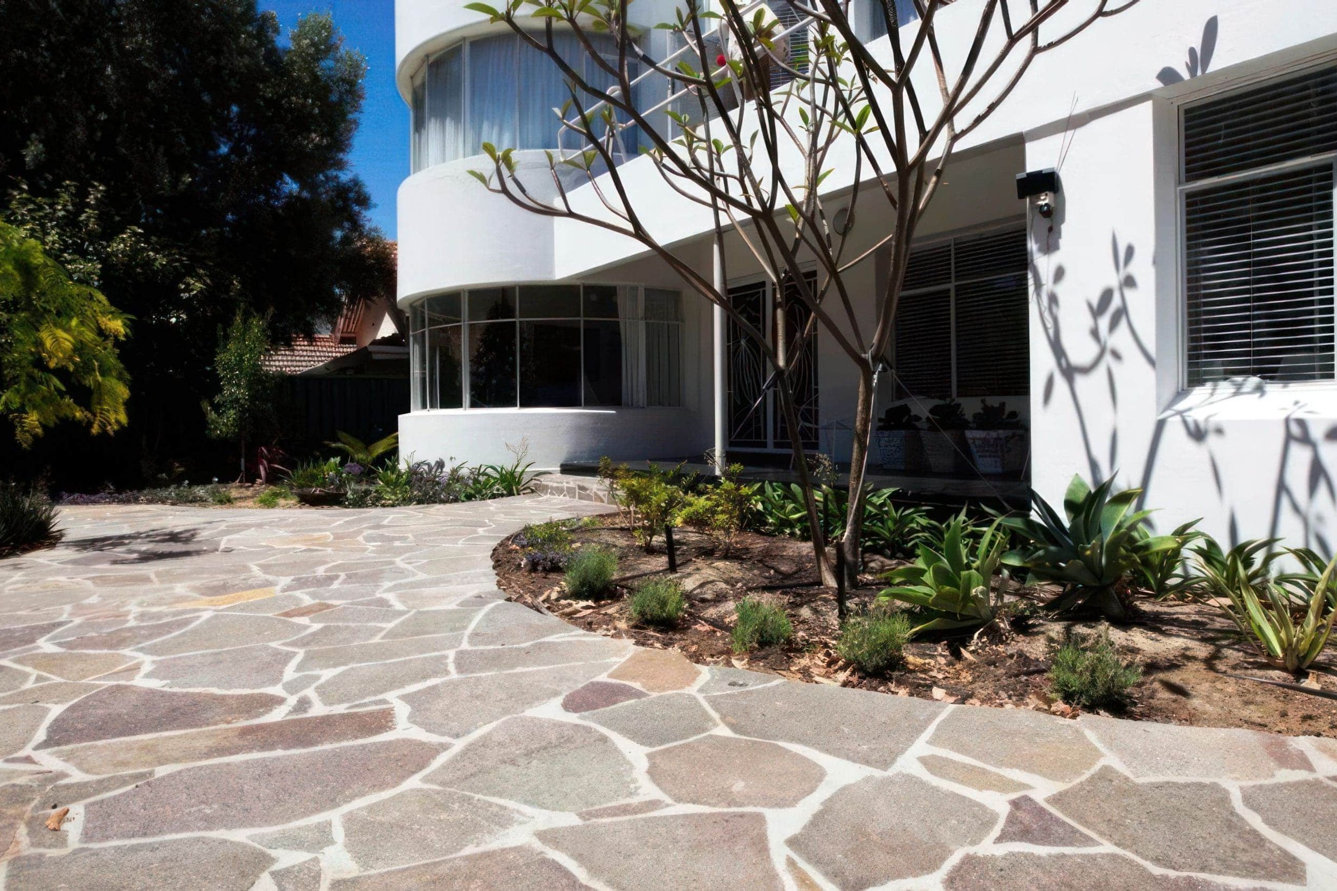 Italian Porphyry Crazy Paving