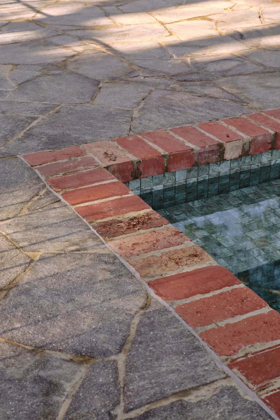 Italian Porphyry Crazy Paving