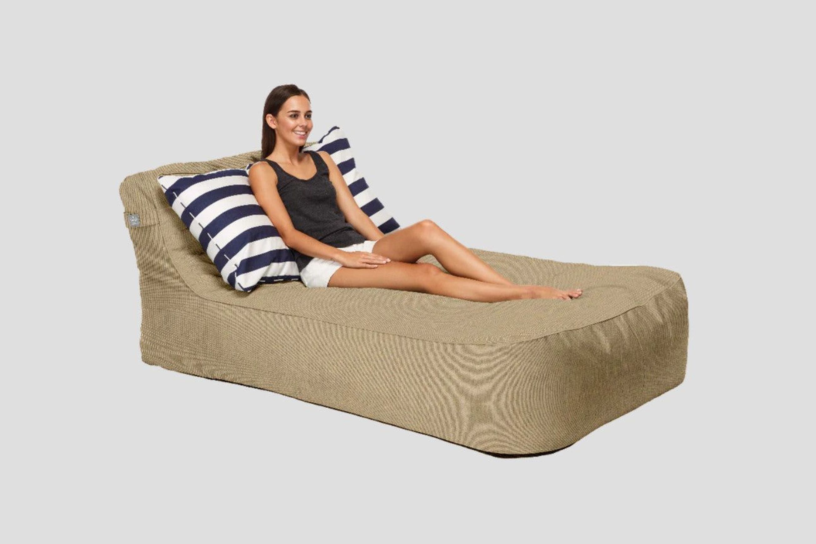 Isla Lounger