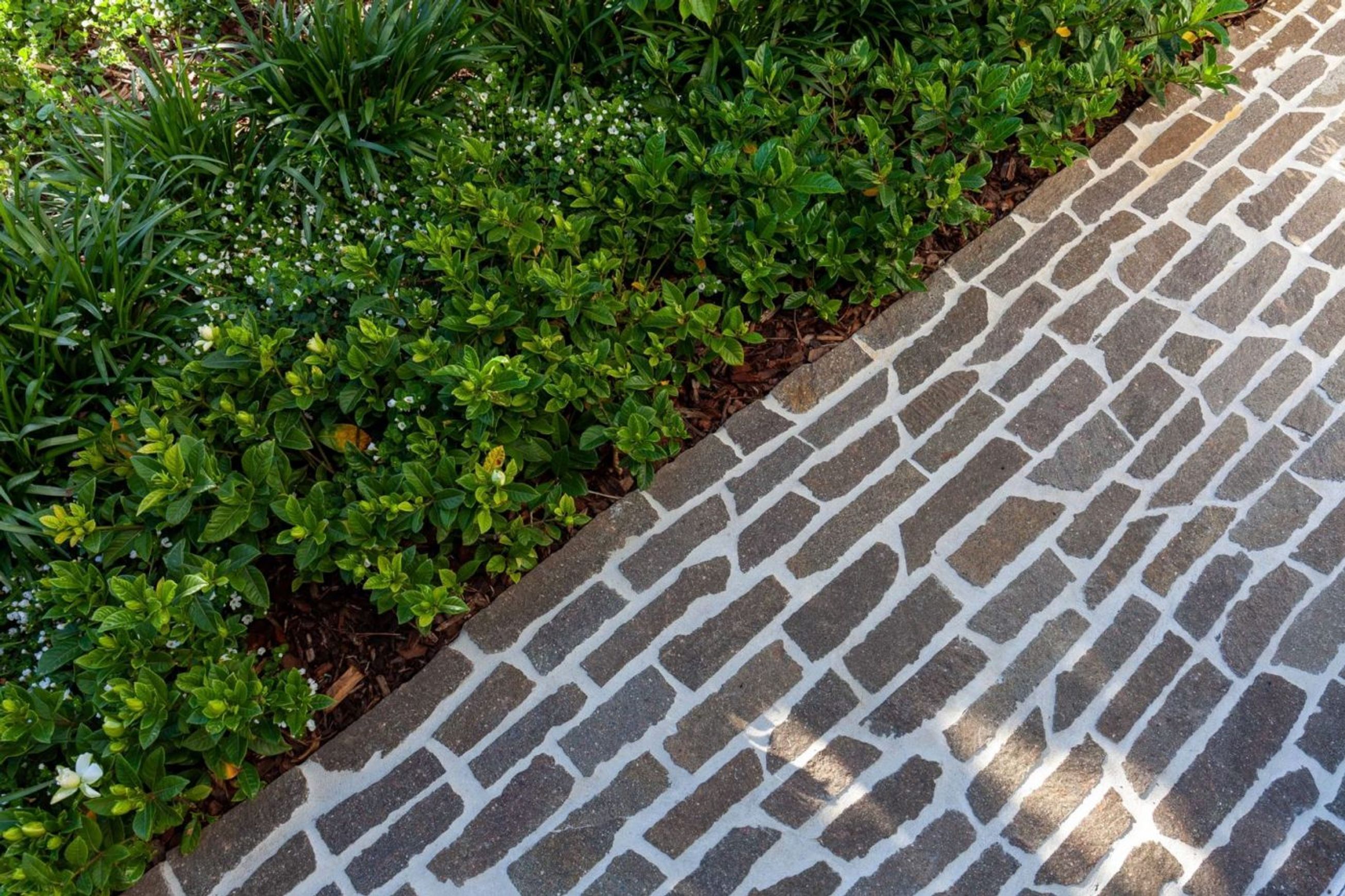 Italian Porphyry Filetti