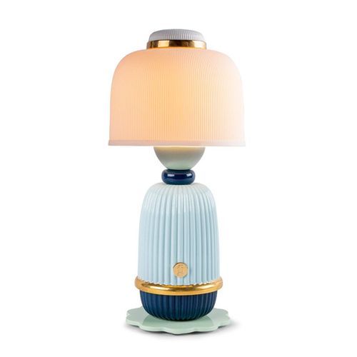 Kokeshi Portable Lamp