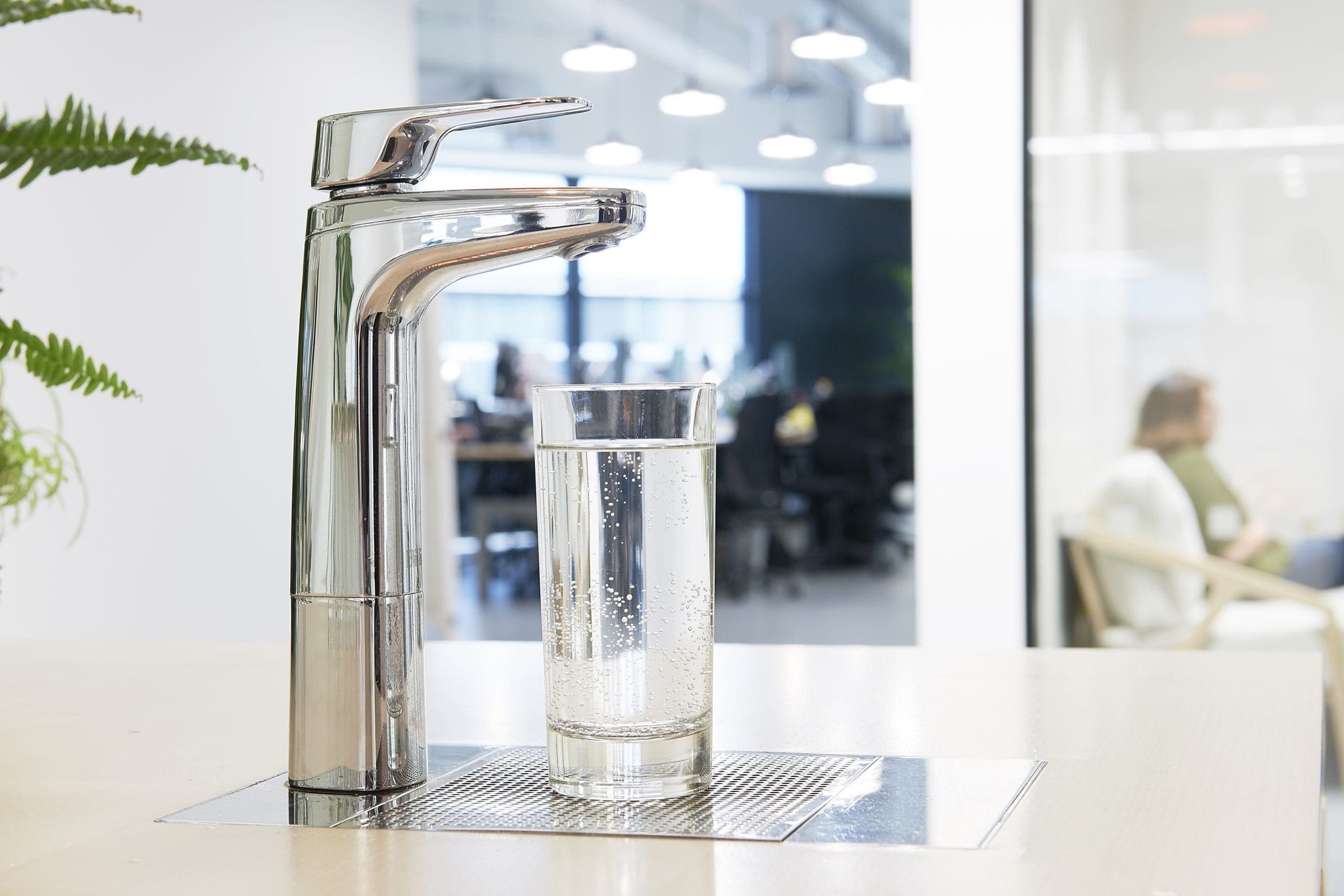 Billi Quadra Compact with XL Levered Dispenser