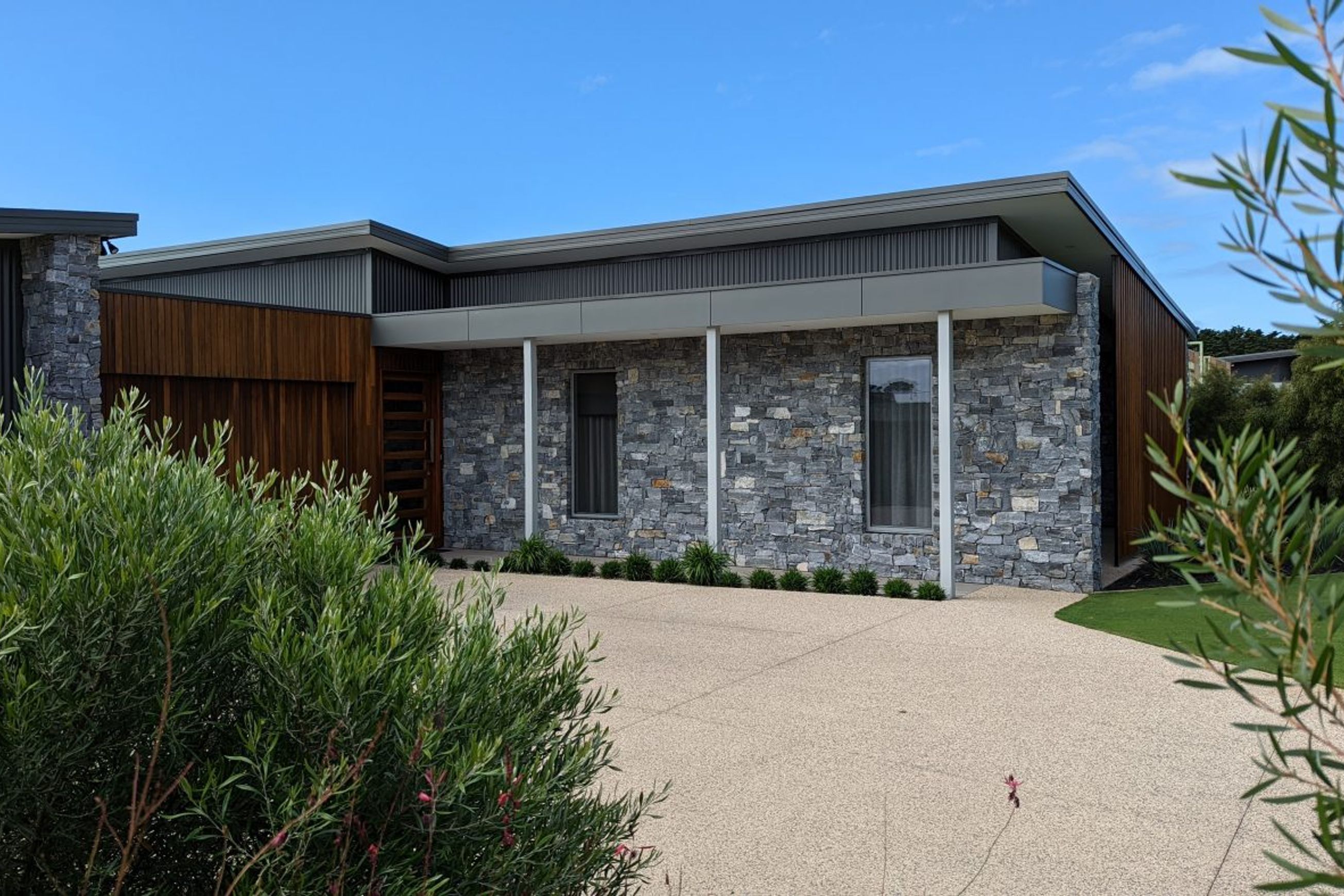Loma Linda Stone Wall Cladding