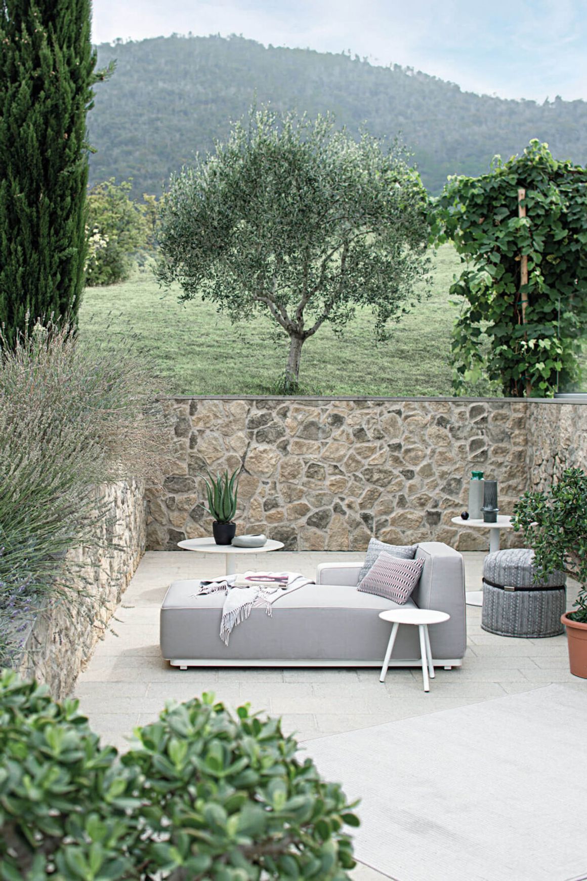 Laguna Outdoor Sofa Set by Atmosphera