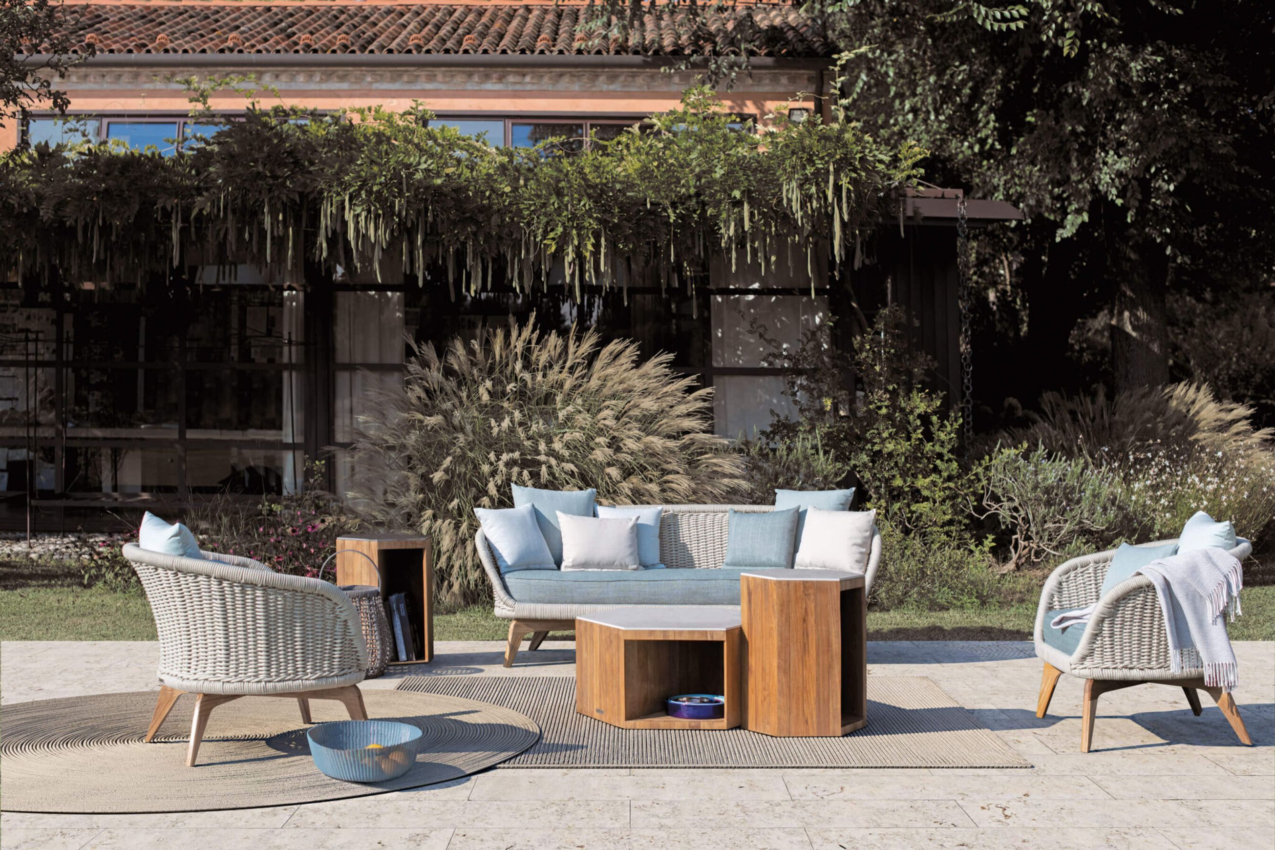 Ludo .L2 Outdoor Sofa by Atmosphera