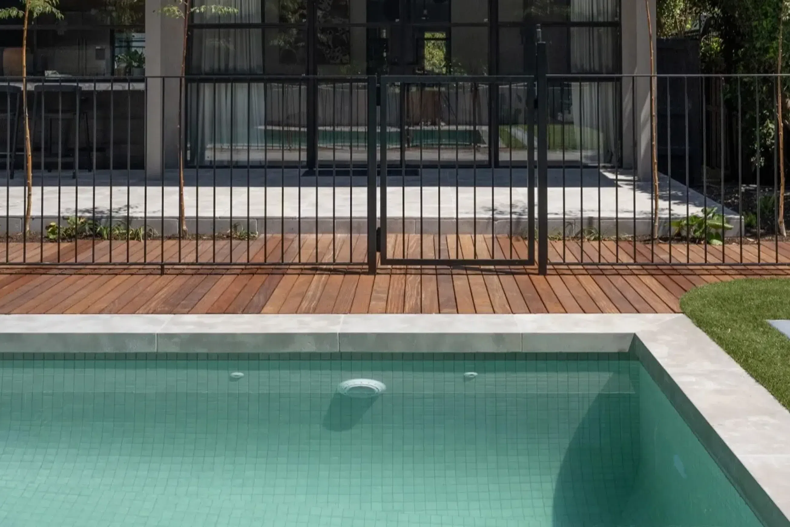 Maddison Tumbled Limestone Pool Coping
