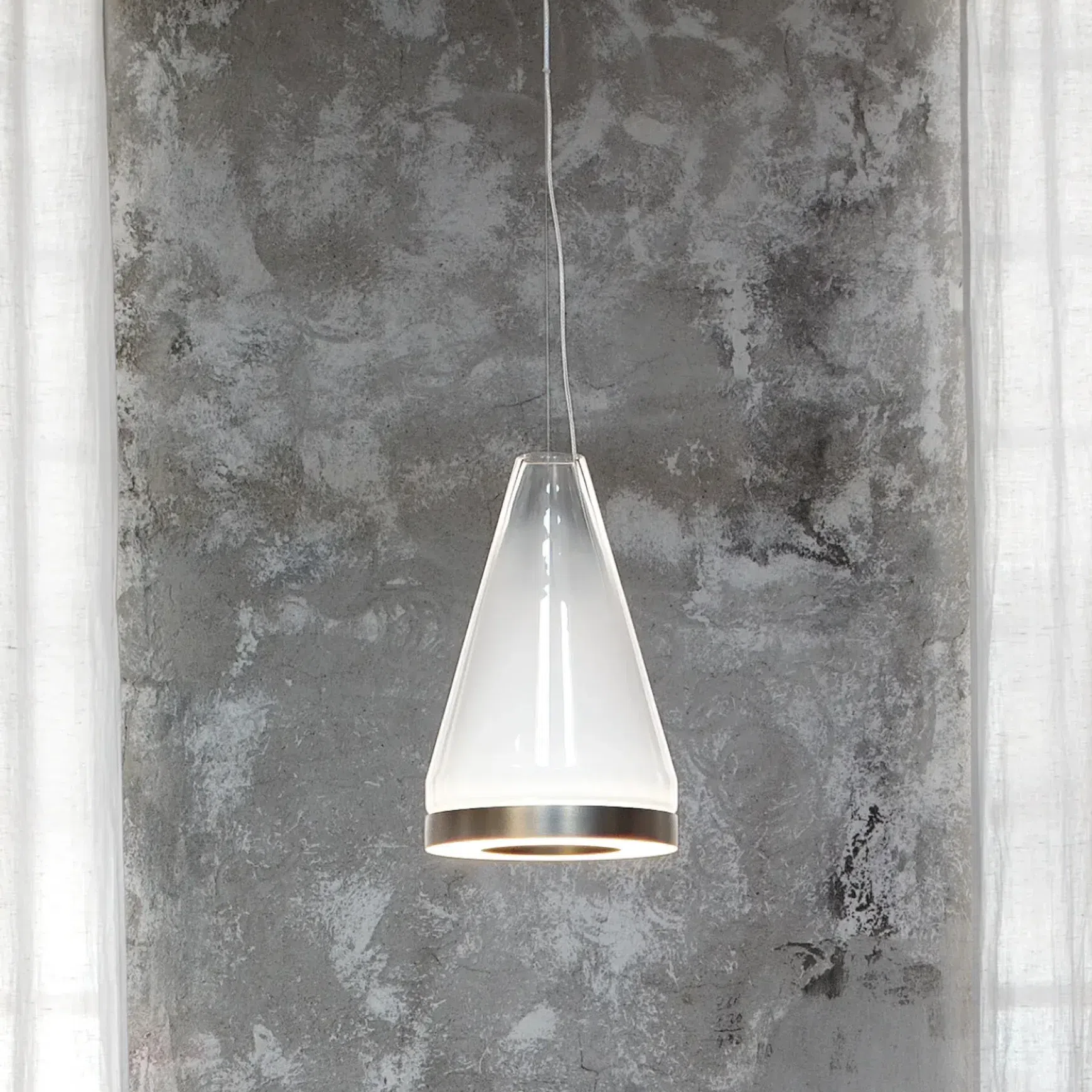Medea Pendant Lights
