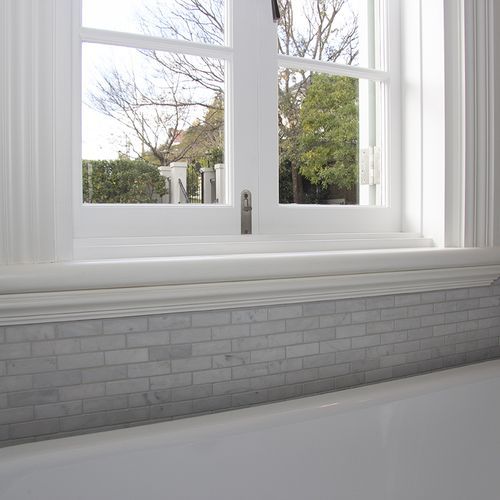 Intrim® SN02 Sill Nosing