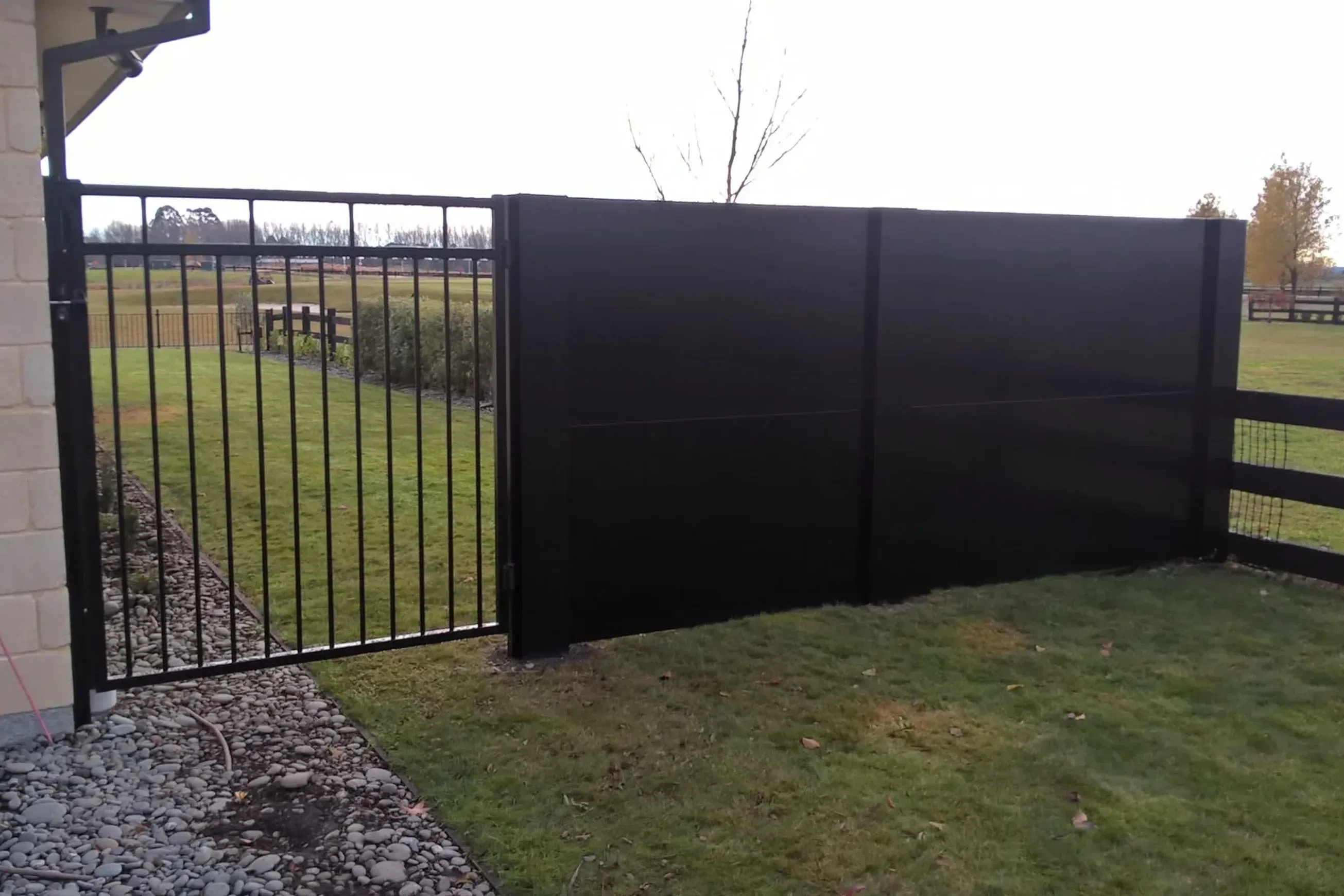 Manor - School Fence