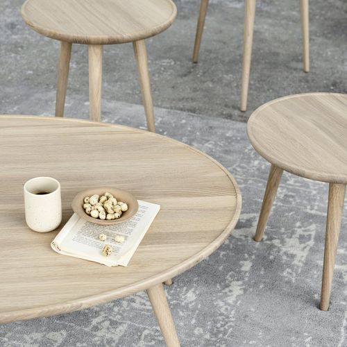 Accent Oval Lounge Table