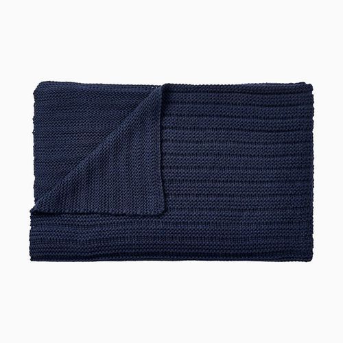 Ample Throw