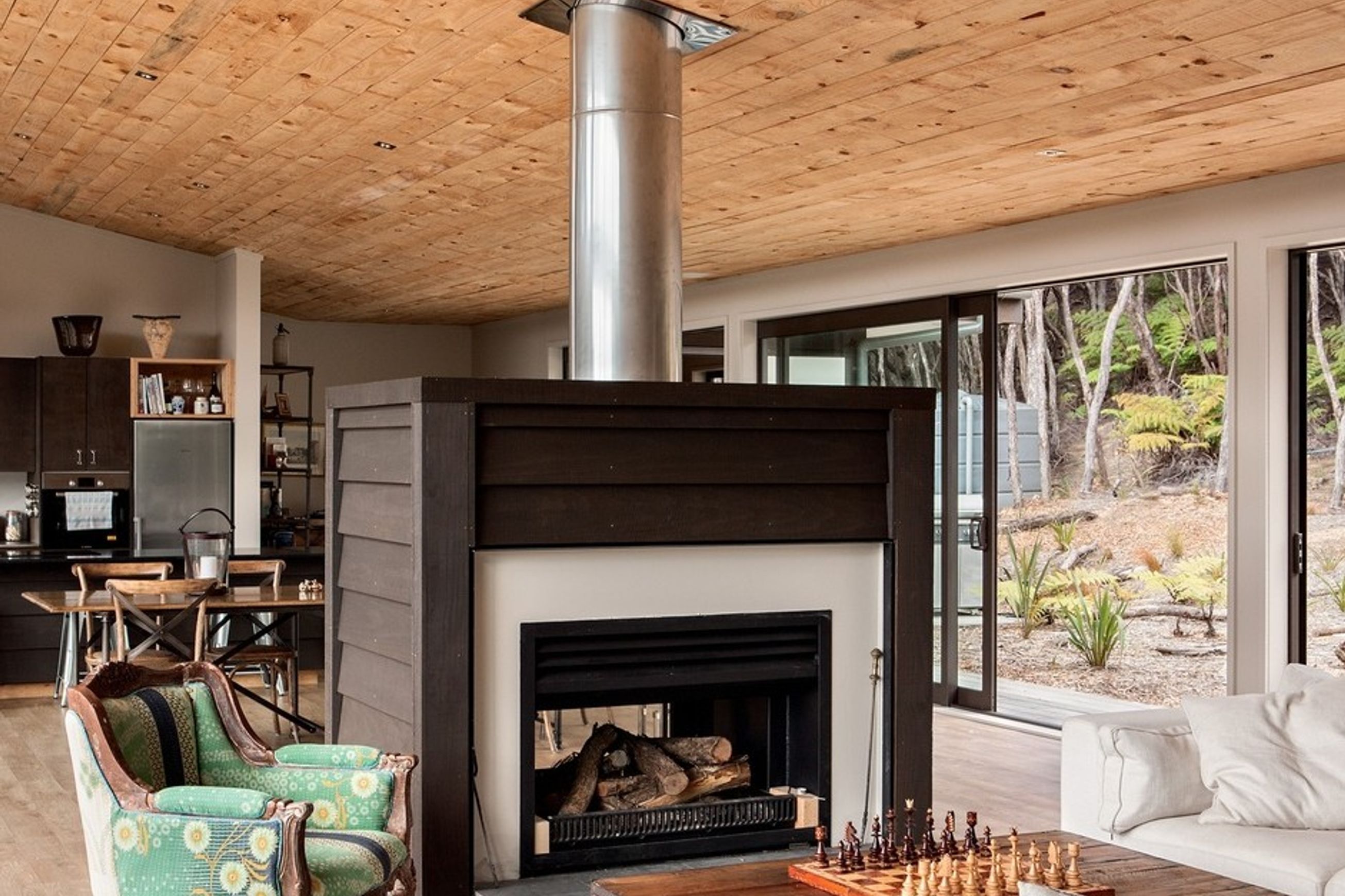 Warmington | Indoor Wood Twin Fire