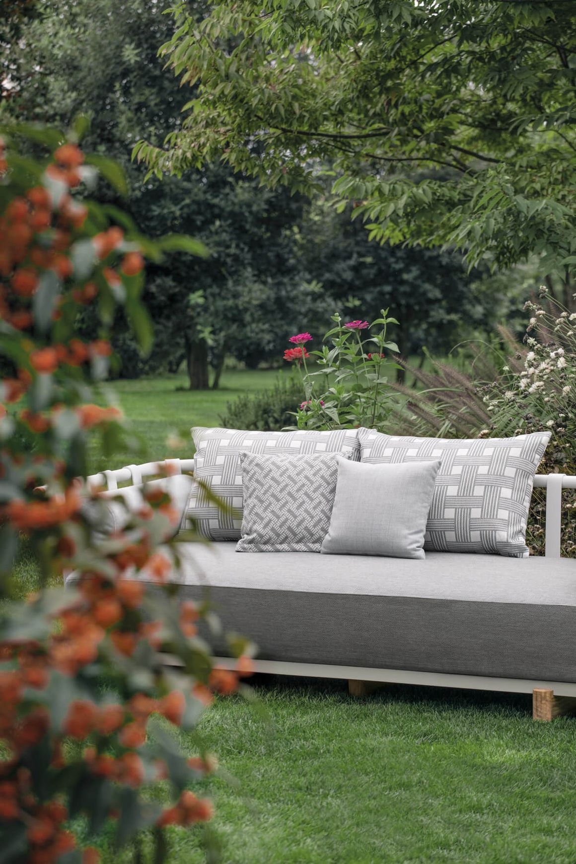 Portofino Outdoor Sofa by Atmosphera