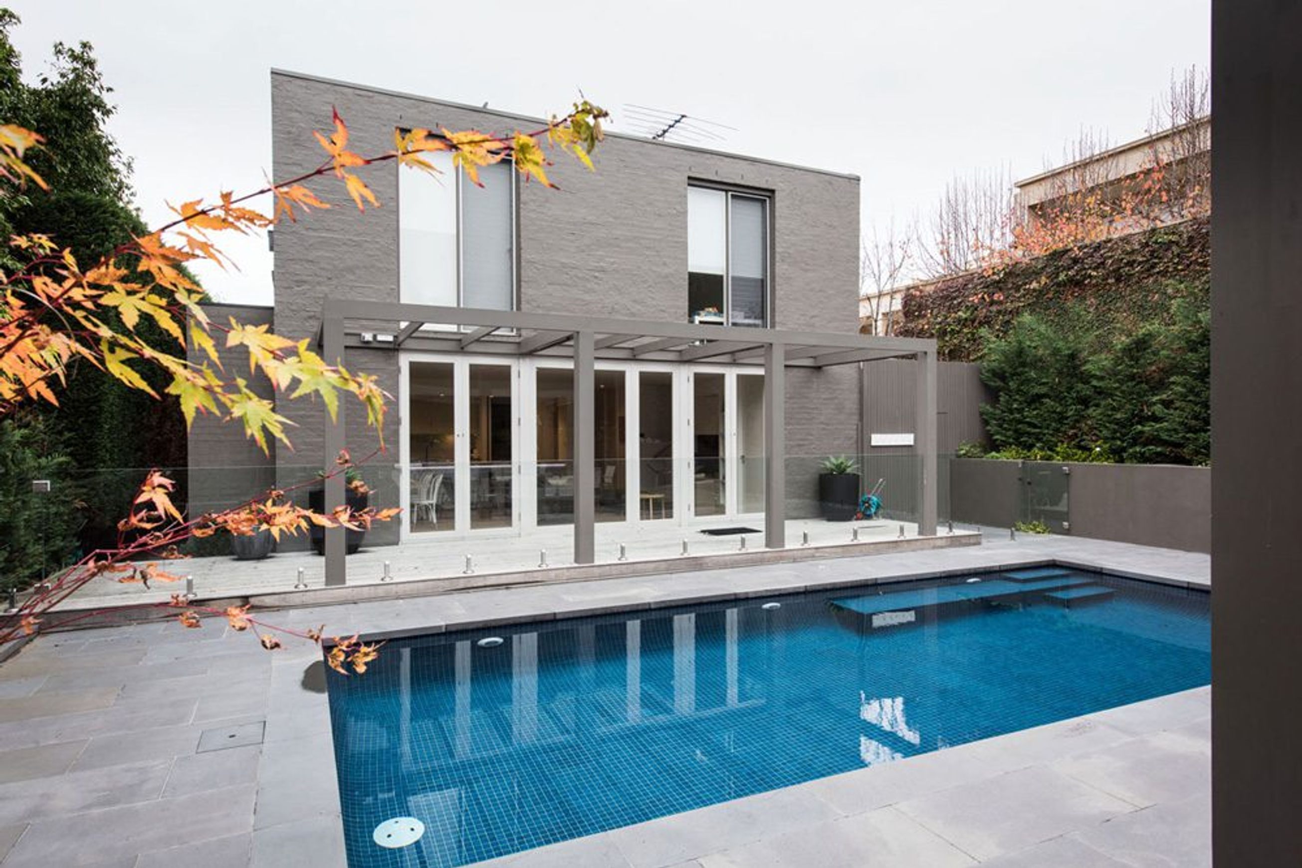 Premium Bluestone Pool Coping