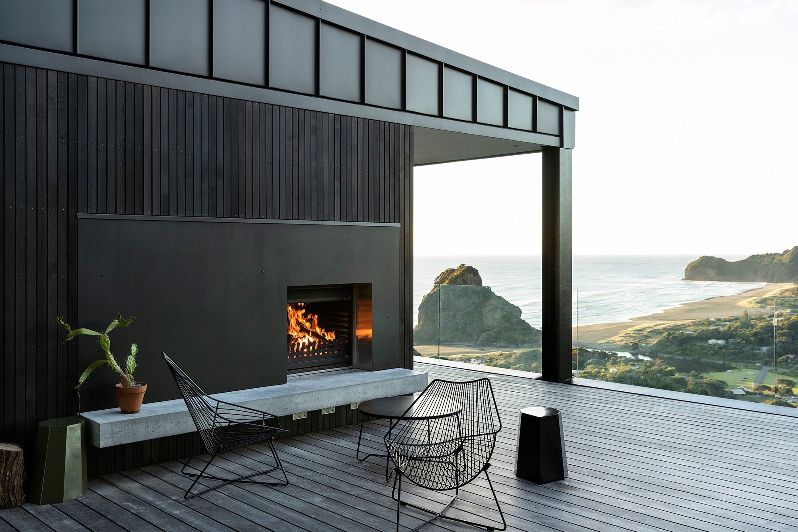 Warmington | Outdoor Wood Nouveau BBQ