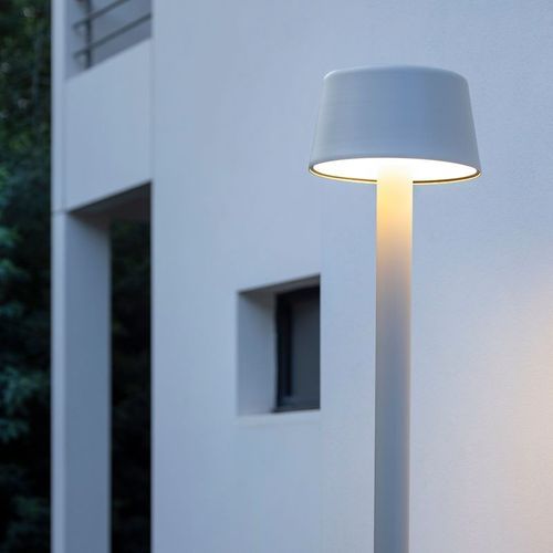 Bark Model 1 Outdoor Lamp Post