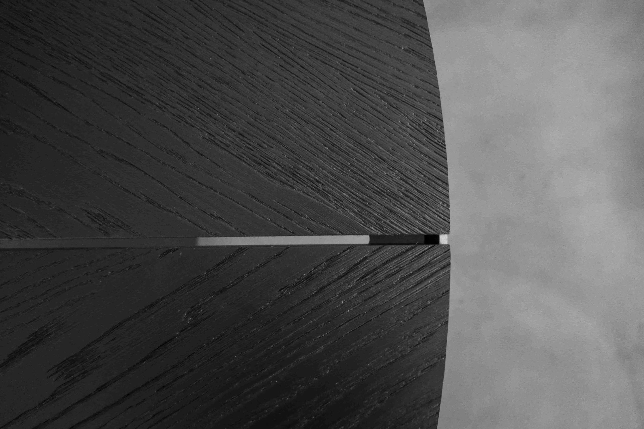 Side to Side Table Round
