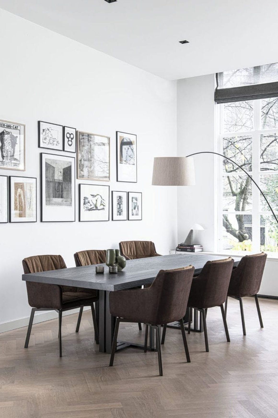 T2 DiningTable