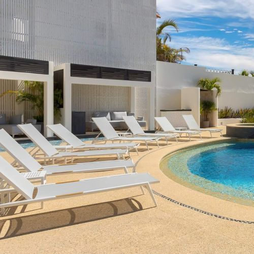 Riva Outdoor Sunlounge - Light Grey