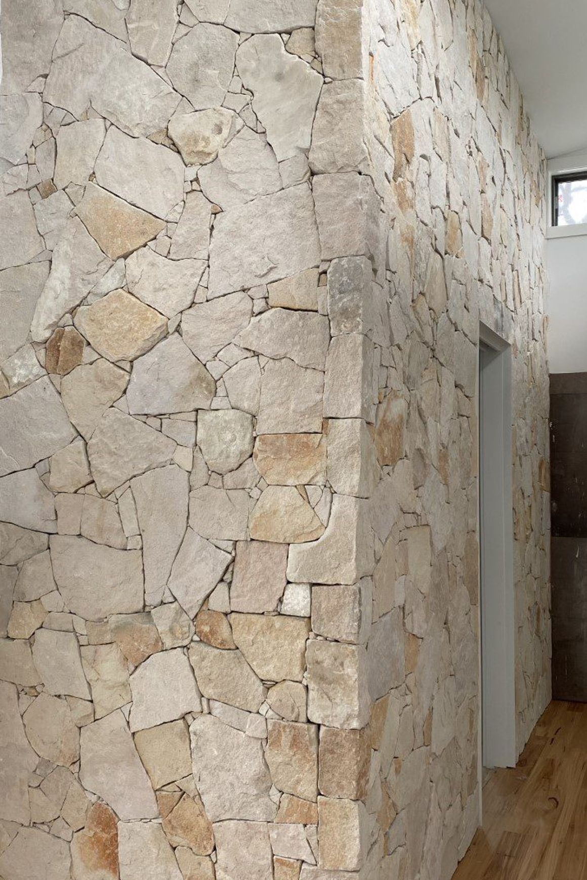 Santa Cruz Stone Wall Cladding