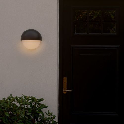 Scorpius Round Wall Light