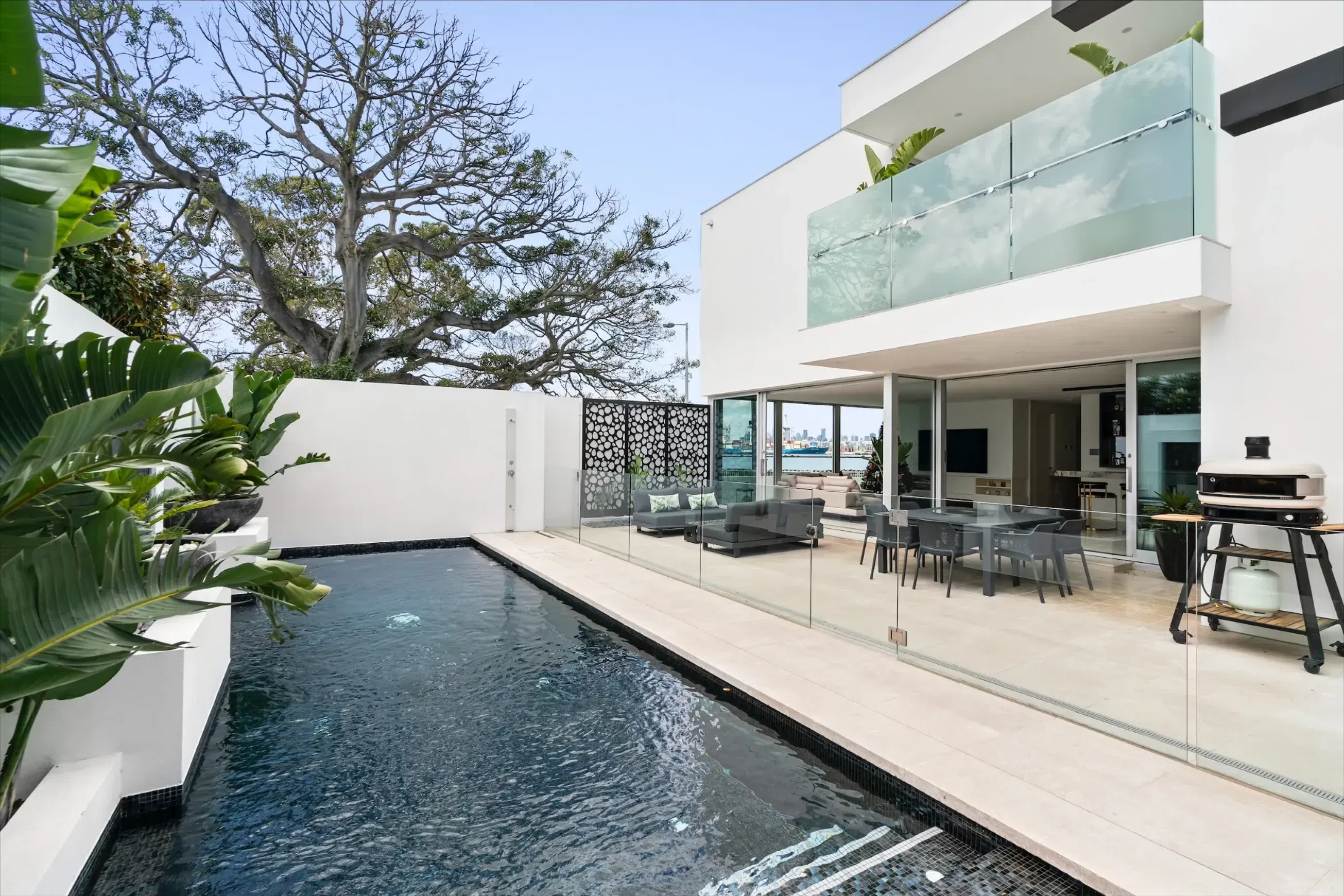 Sinai Pearl Brushed Limestone Pool Coping